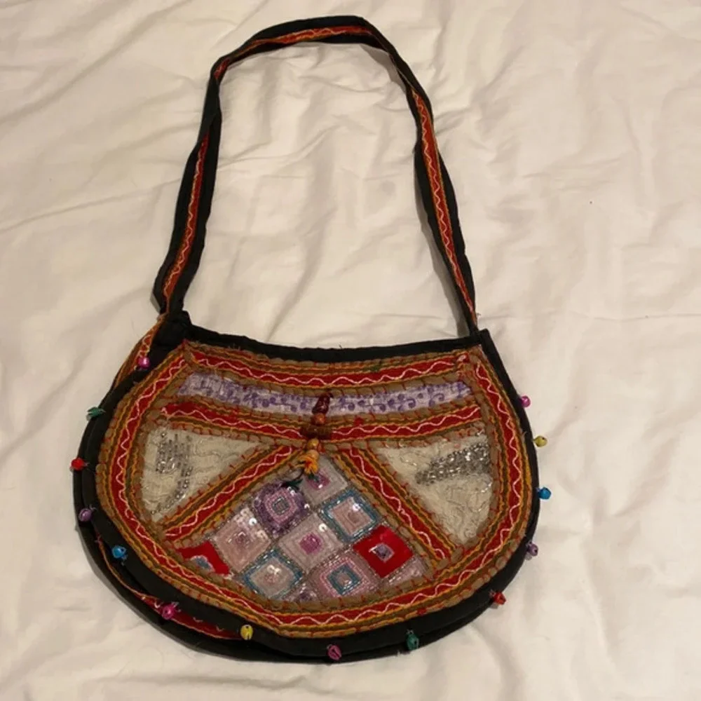HOBO SEQUINS COLORFUL BELL BAG FABRIC LIGHT WEIGHT